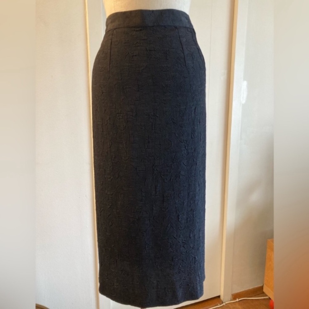 80s midi skirt made in France, dark black, Ann Taylor, labeled 4 but fits like 0 - Picture 5 of 14
